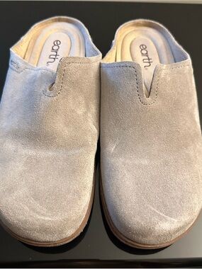 Earth Suede Slip-On Mules in Light Gray
